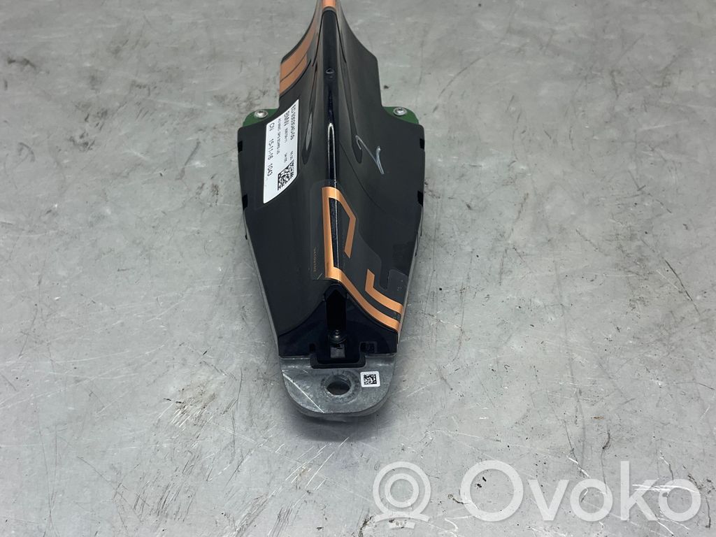 BMW 5 G30 G31 G38 Antena GPS 