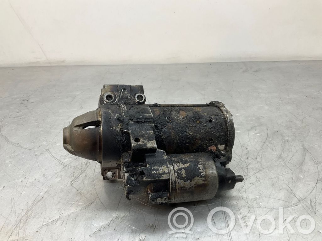 BMW 5 G30 G31 G38 Starteris 