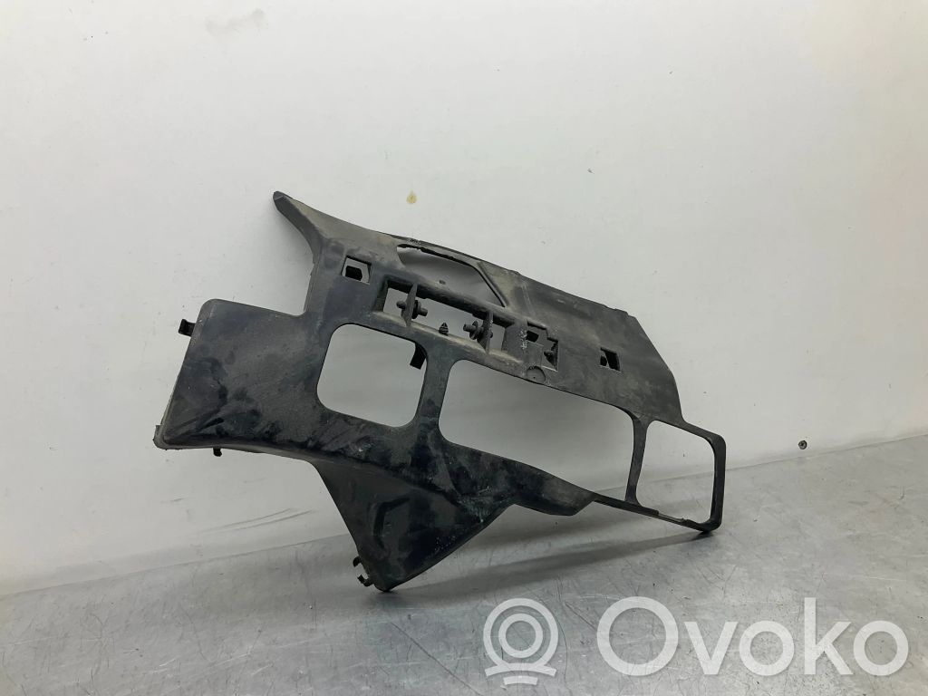 Front bumper mounting bracket   7896584