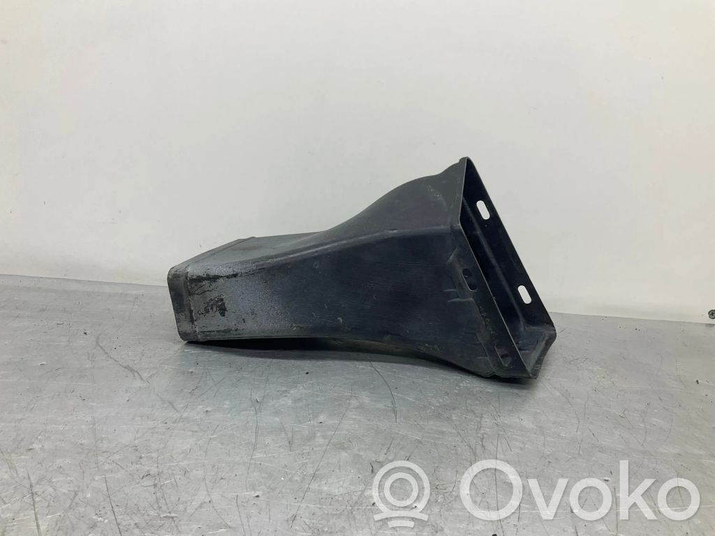BMW 5 E60 E61 Air intake duct part 