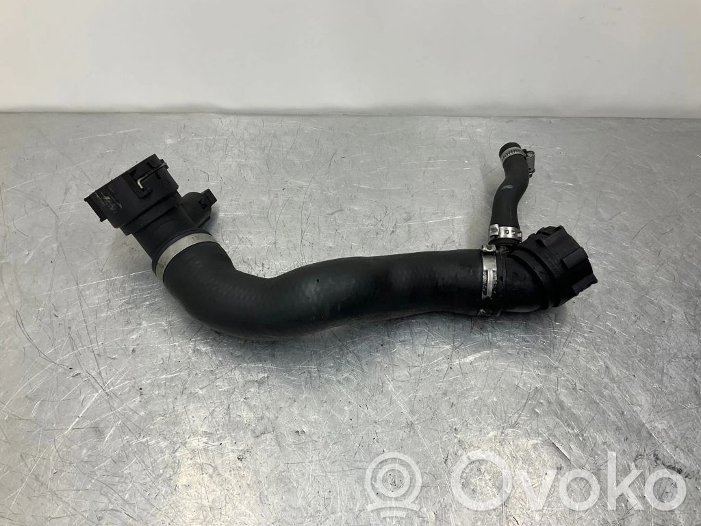 BMW 5 F10 F11 Engine coolant pipe/hose 