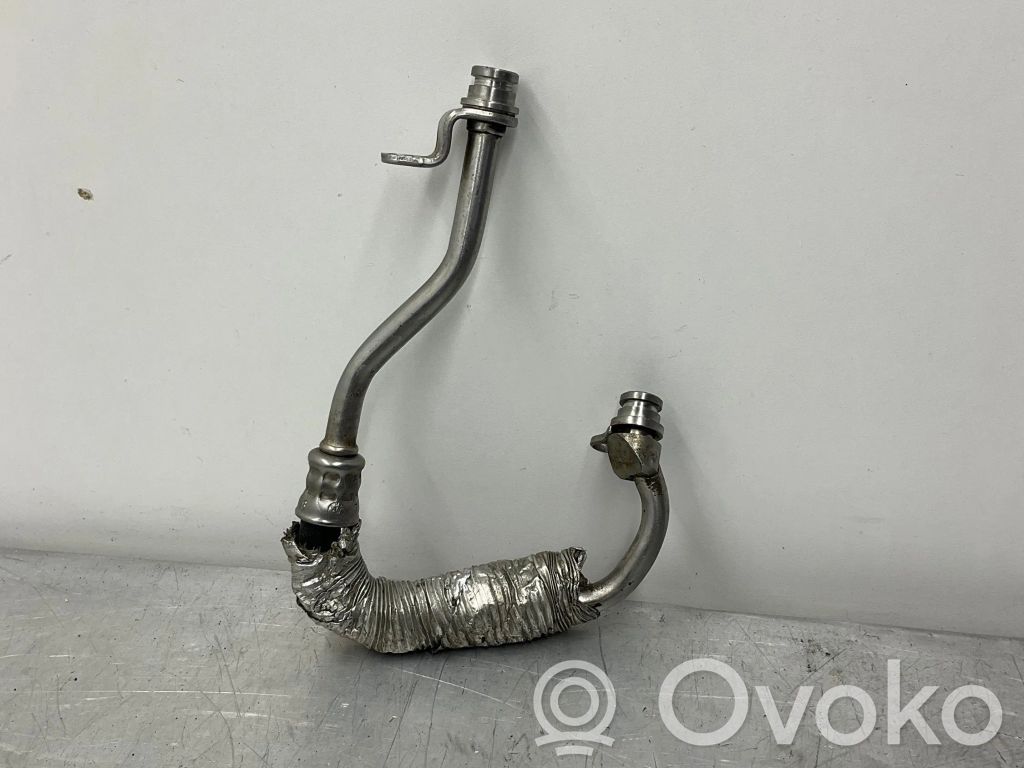 BMW 5 E60 E61 Coolant pipe/hose 