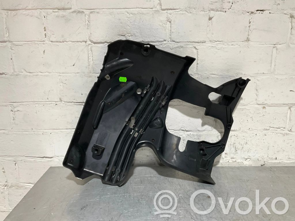 BMW 3 E90 E91 Engine cover (trim) 