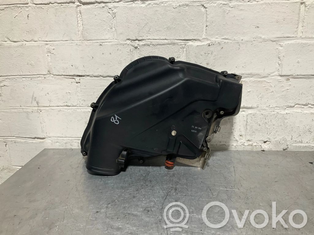 BMW X5 E70 Air filter box 