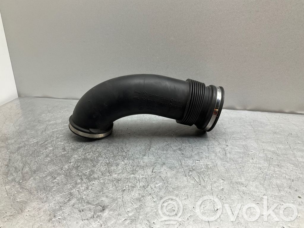 BMW 5 E60 E61 Air intake duct part 