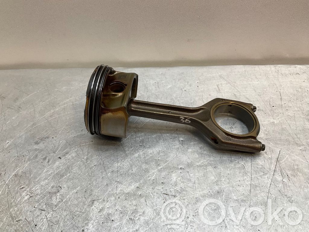 BMW 3 E92 E93 Piston with connecting rod 
