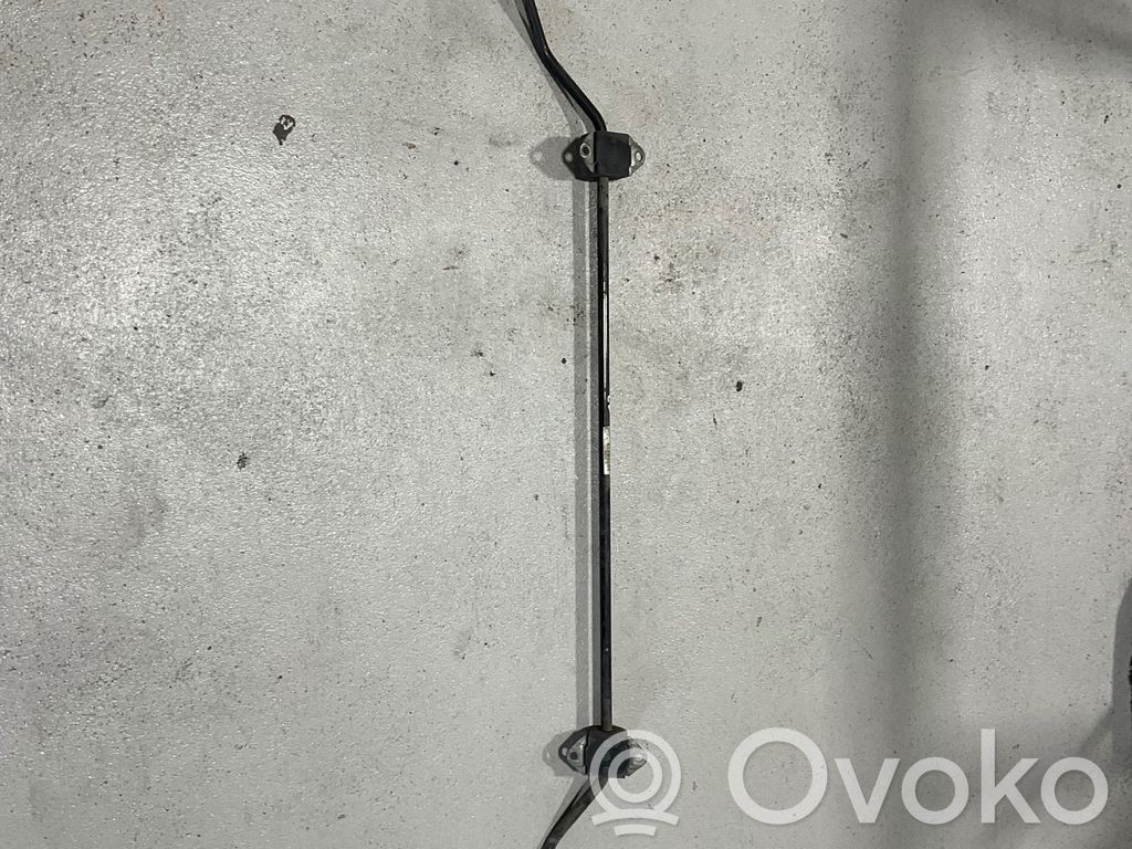 BMW 3 E92 E93 Galinis stabilizatorius 