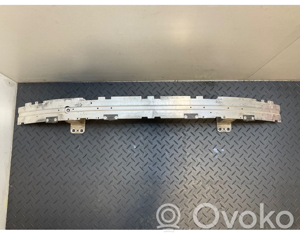 BMW 5 E60 E61 Балка передний бампера 
