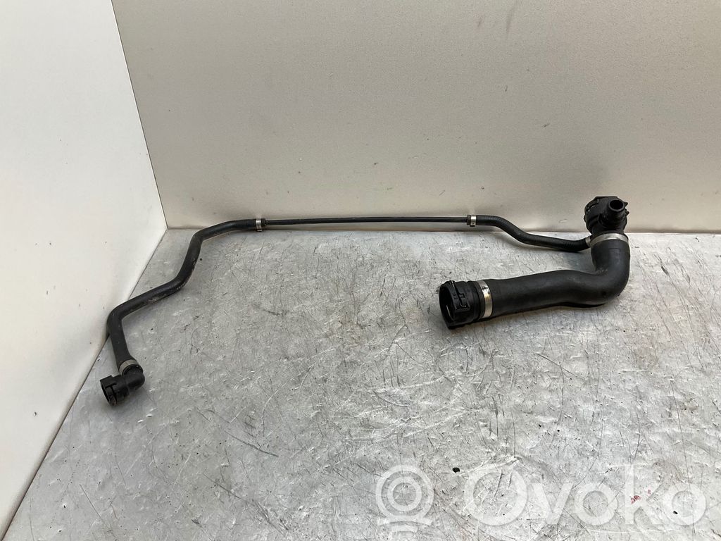 BMW 5 E60 E61 Engine coolant pipe/hose 