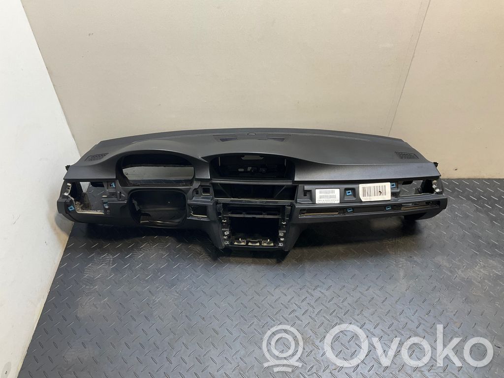 BMW 3 E90 E91 Dashboard 