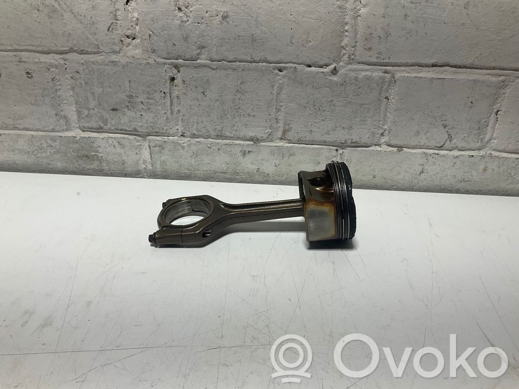 BMW 3 E92 E93 Pistón con biela 