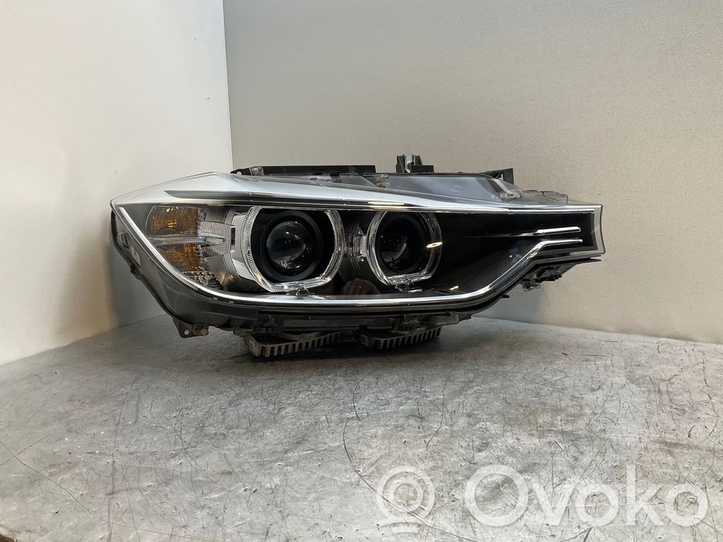 BMW 3 F30 F35 F31 Lampa przednia 