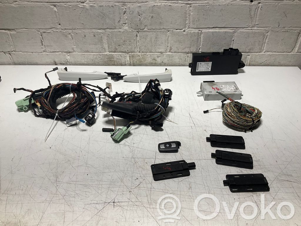 BMW 3 E92 E93 Keyless go vadības bloks 