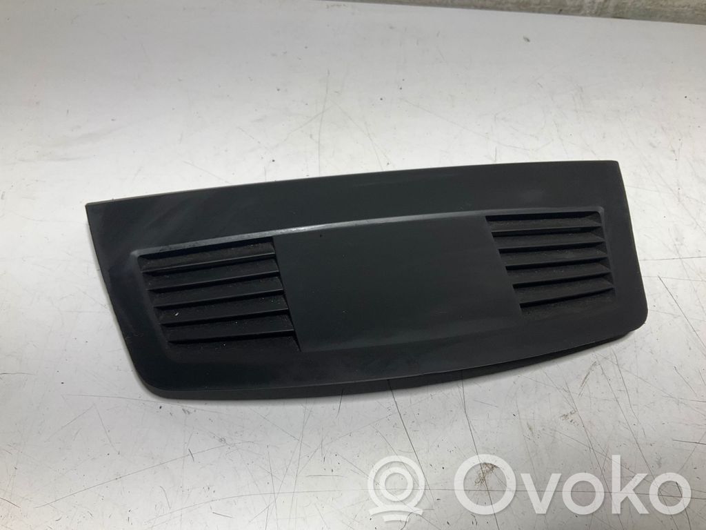 BMW 3 E92 E93 Panelės apdailos skydas (centrinis) 