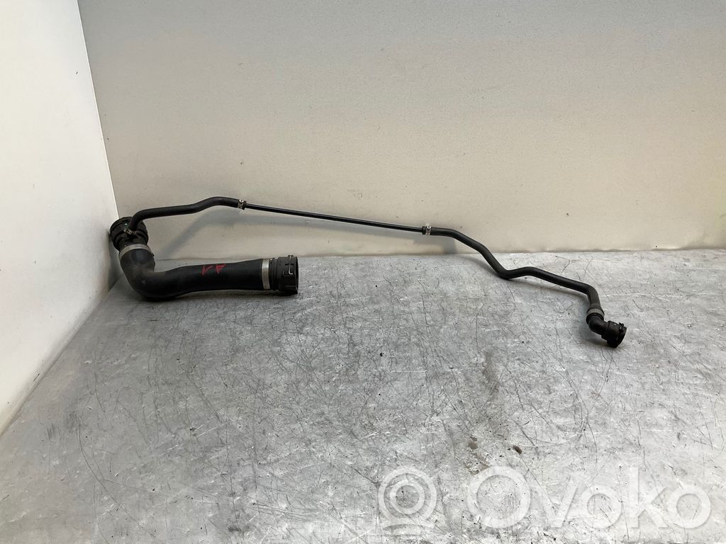 BMW 5 E60 E61 Engine coolant pipe/hose 