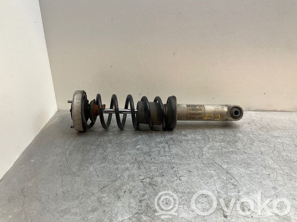 BMW 6 E63 E64 Aizmugurē amortizators ar atsperi 