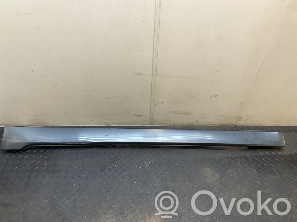 BMW 5 E60 E61 Próg 
