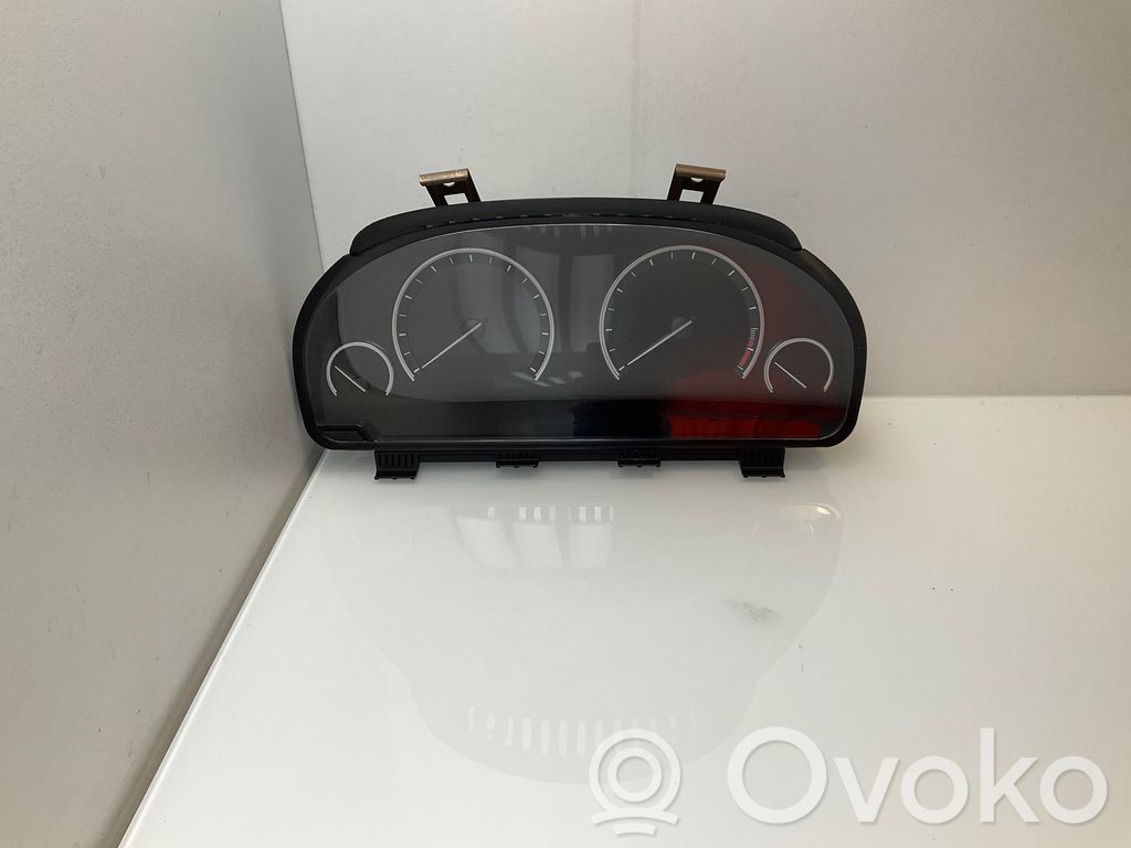 BMW 5 GT F07 Speedometer (instrument cluster) 