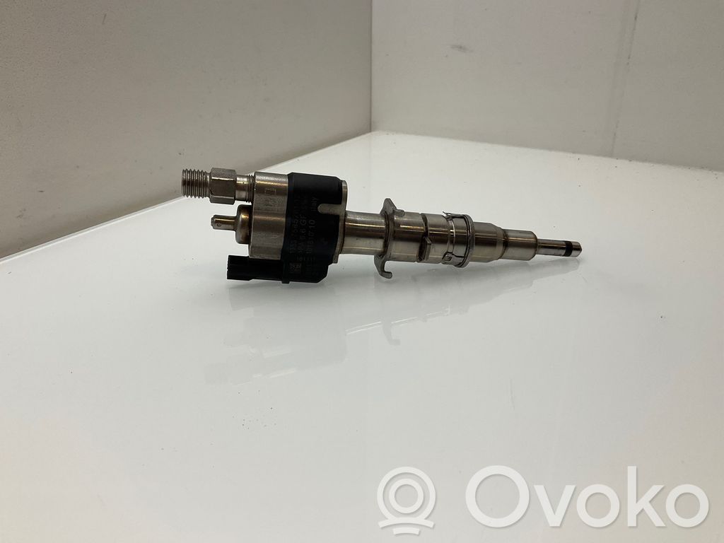 BMW 5 GT F07 Fuel injector 