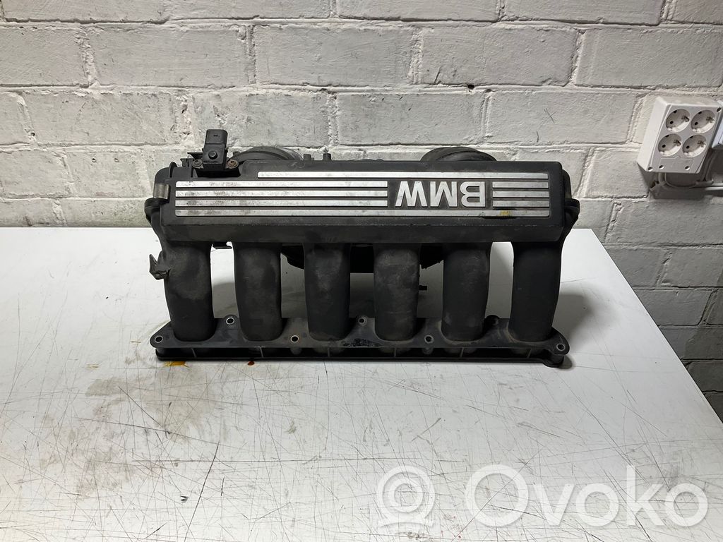BMW 3 E92 E93 Intake manifold 
