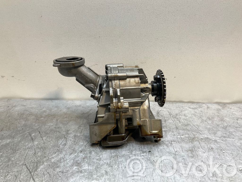 BMW 7 F01 F02 F03 F04 Oil pump 