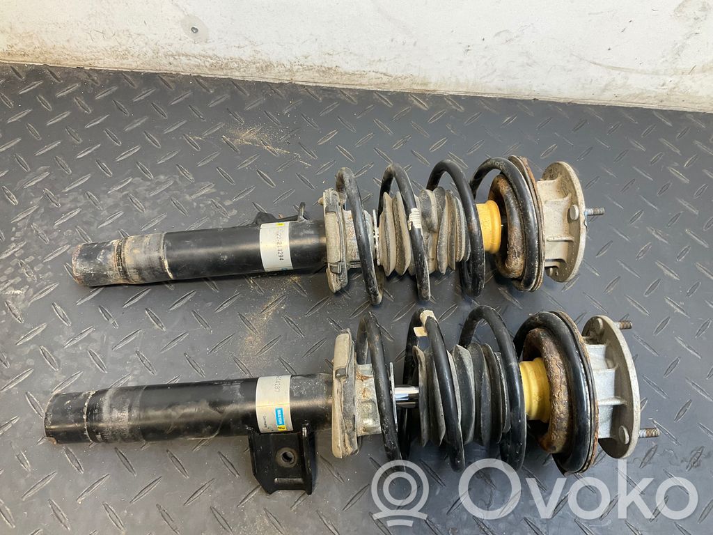 BMW 3 E90 E91 Front shock absorber with coil spring 