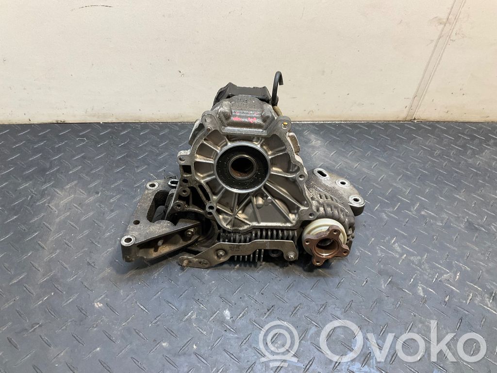 BMW 5 E60 E61 Gearbox transfer box case 