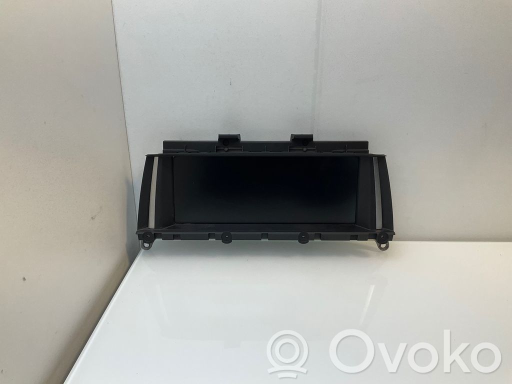 BMW X3 F25 Panel / Radioodtwarzacz CD/DVD/GPS 