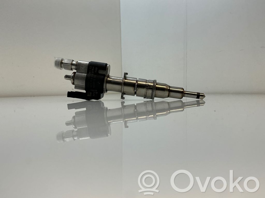 BMW 5 F10 F11 Fuel injector 
