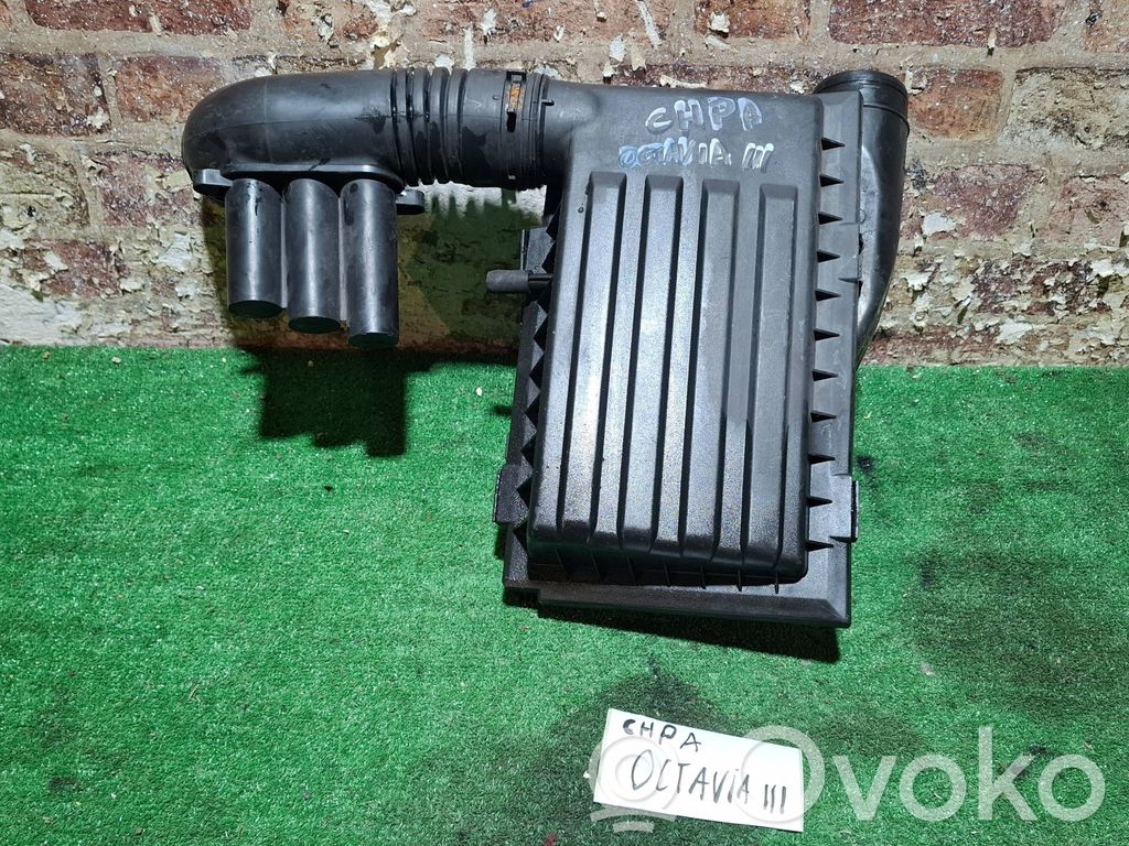 Skoda Octavia Mk3 (5E) Obudowa filtra powietrza 