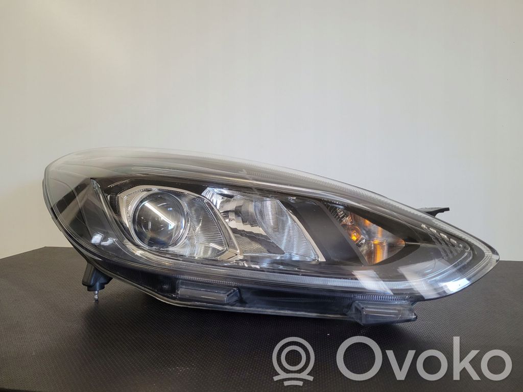 Ford Fiesta Headlight/headlamp 