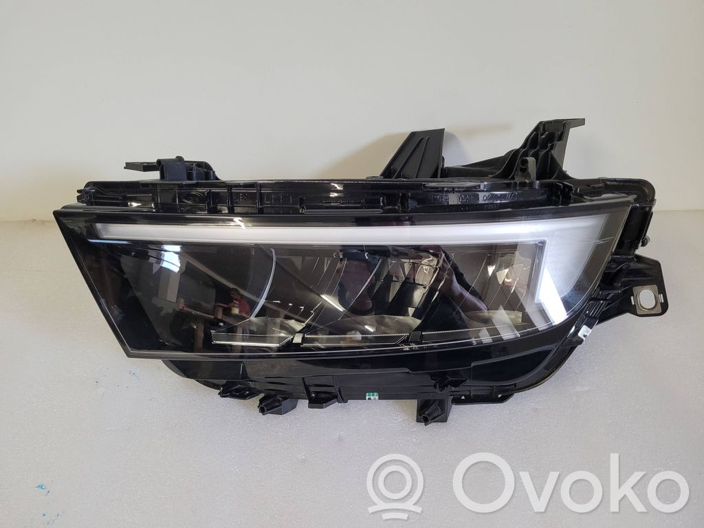 Opel Astra L Scheinwerfer 