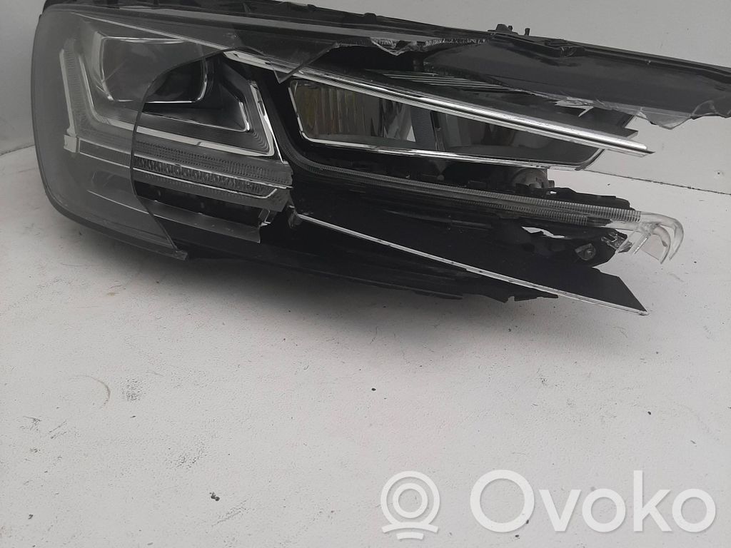 Audi Q7 4M Scheinwerfer 