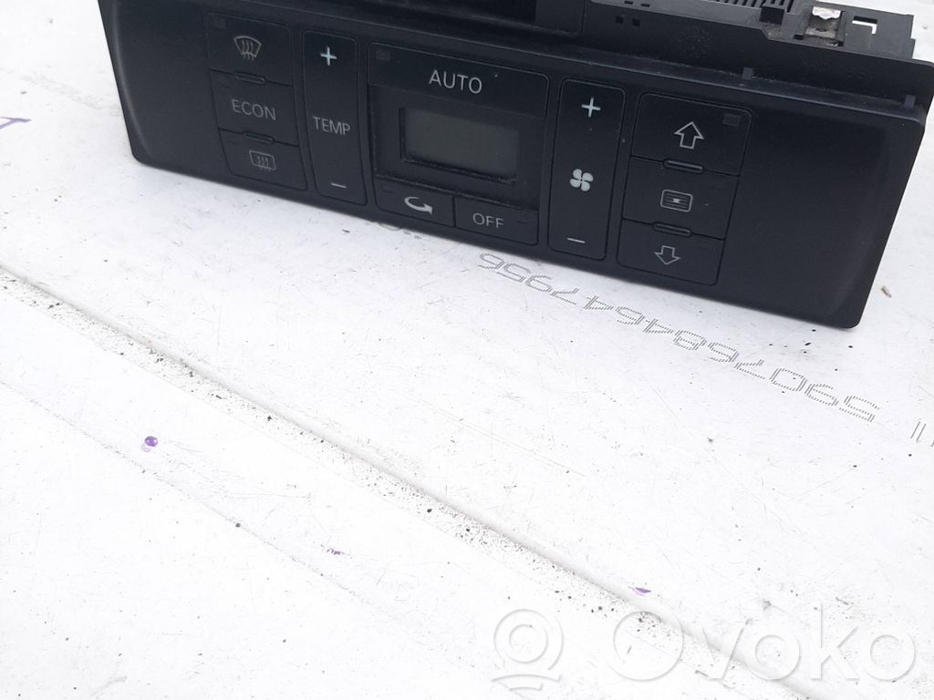 Audi A4 S4 B5 8D Climate control unit 
