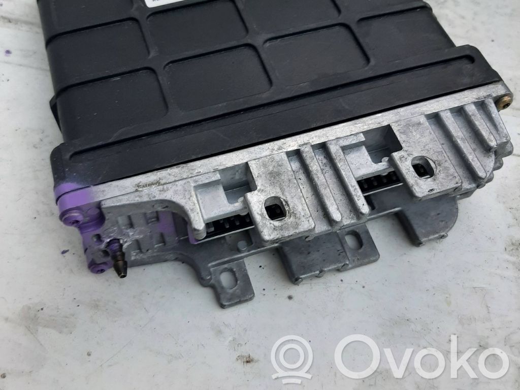 Engine control unit/module   028906021F,28SA2589,0281001366