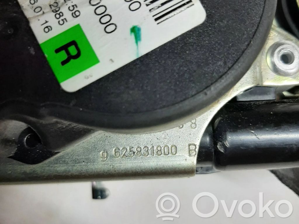 Audi A4 S4 B9 Pas bezpieczeństwa fotela przedniego 