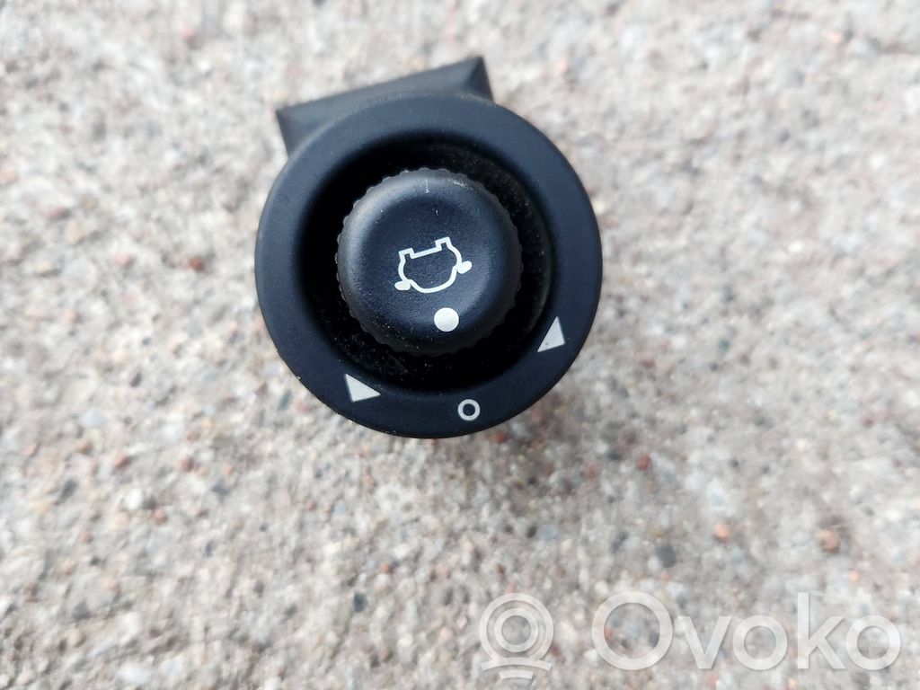 Interruptor del espejo lateral   93BG17B676BA,K808X