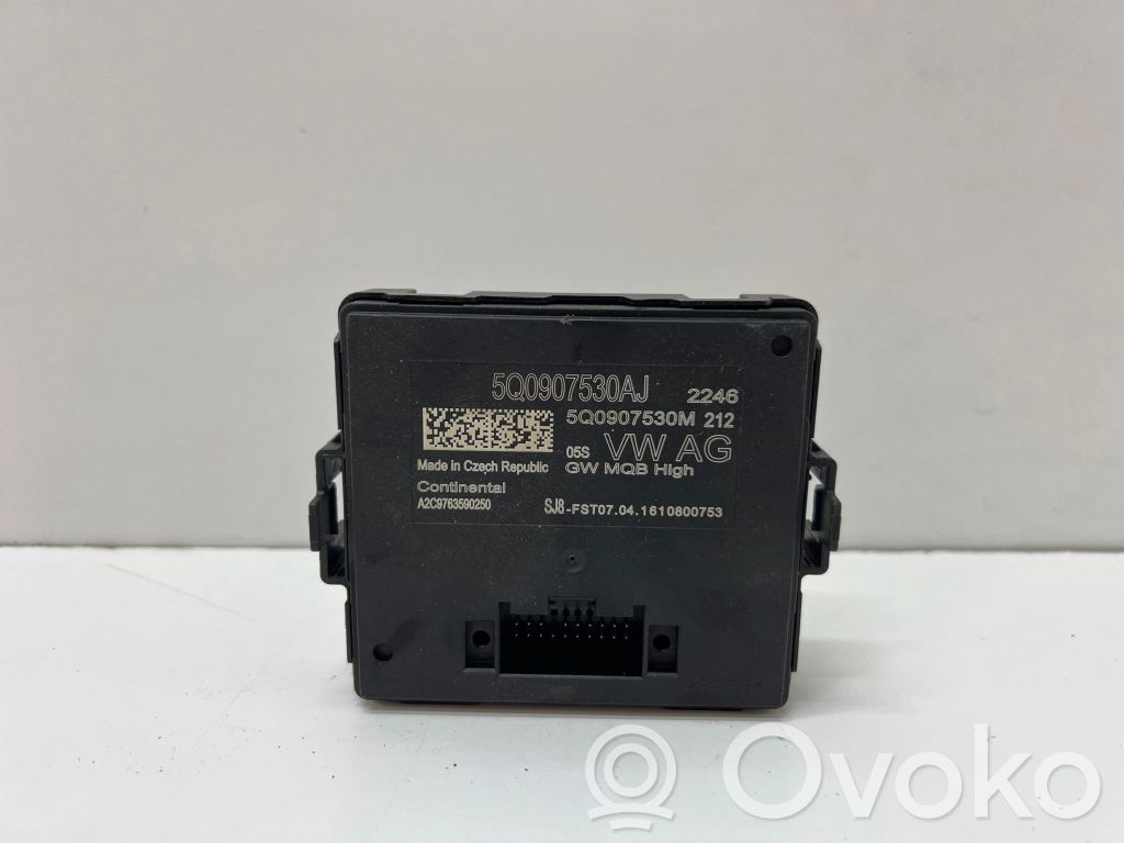 Volkswagen PASSAT B8 Módulo de control Gateway 