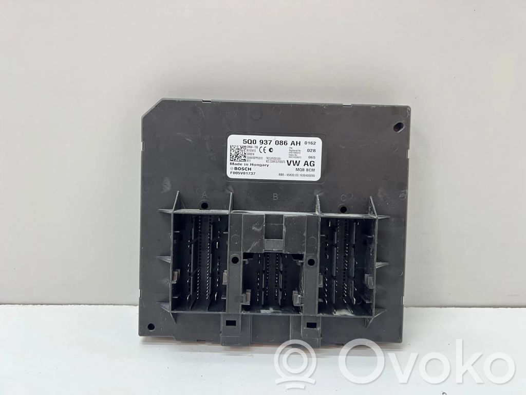 Volkswagen PASSAT B8 Moduł / Sterownik komfortu 