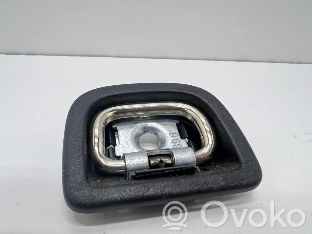 Inne elementy wykończenia bagażnika   8V0863503B,0896