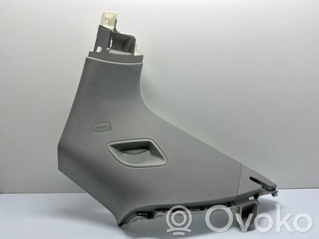 Audi Q7 4M (D)pillar trim (top) 