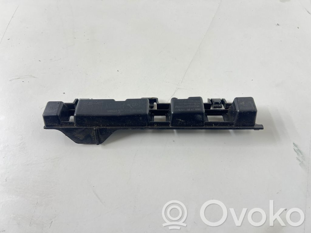 BMW 4 F32 F33 Ślizg listwy progowej 