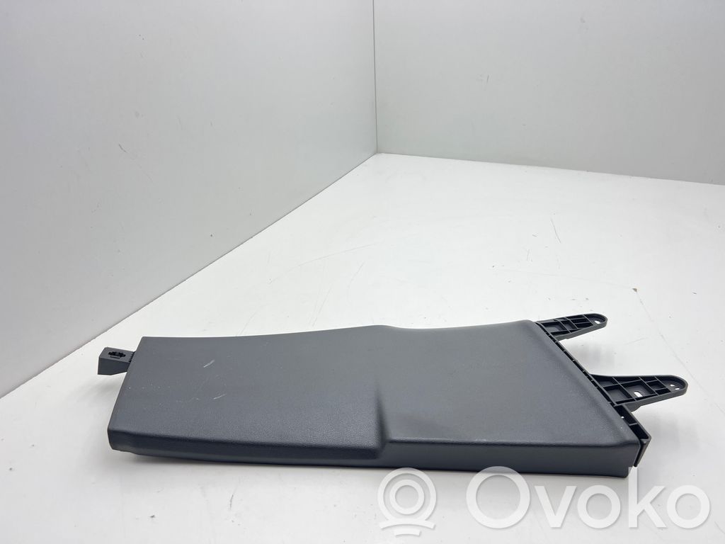 Seat Leon (5F) Pilar (B) (inferior) 