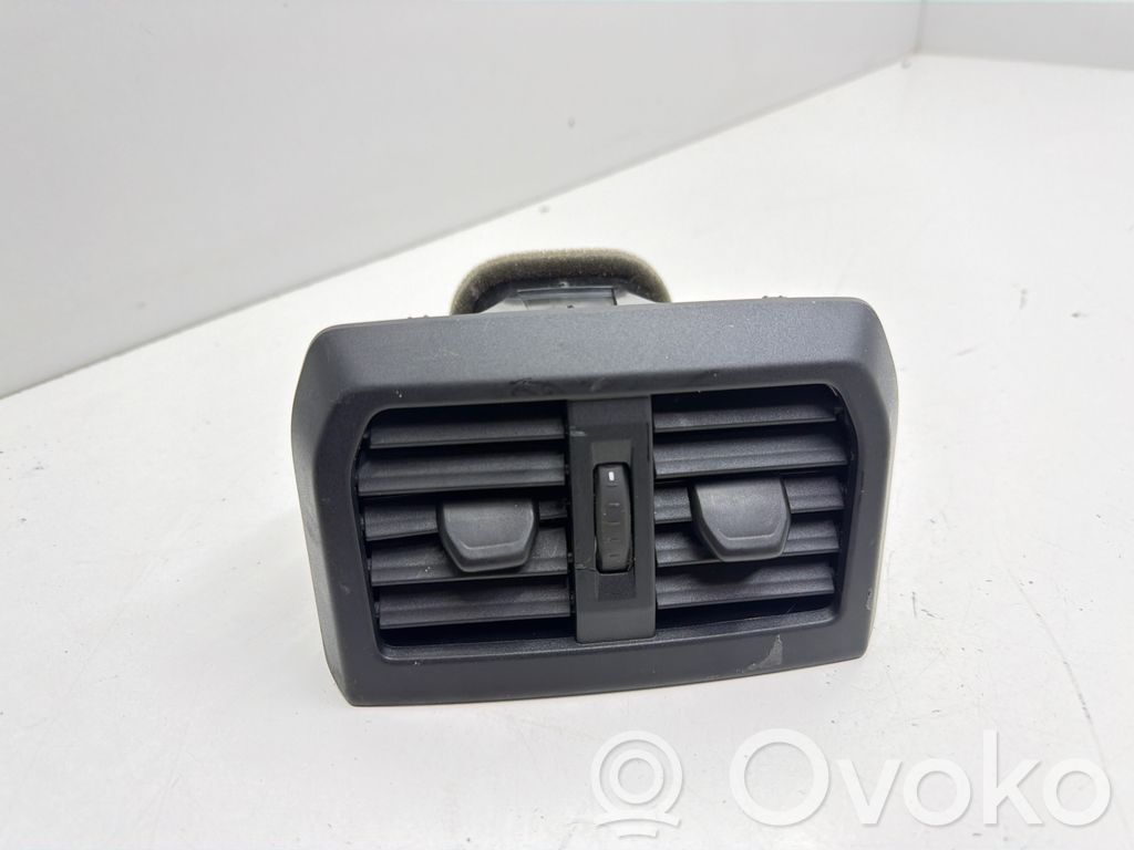 BMW 1 F40 Rear air vent grill 