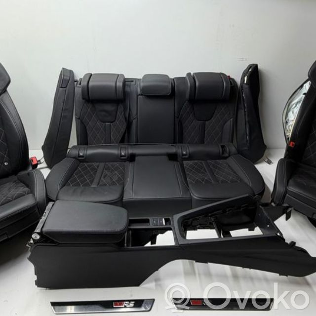Interior set
