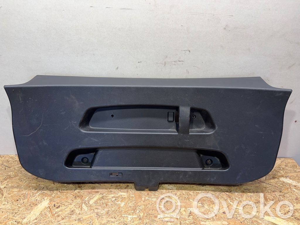 BMW X1 E84 Tailgate trim 