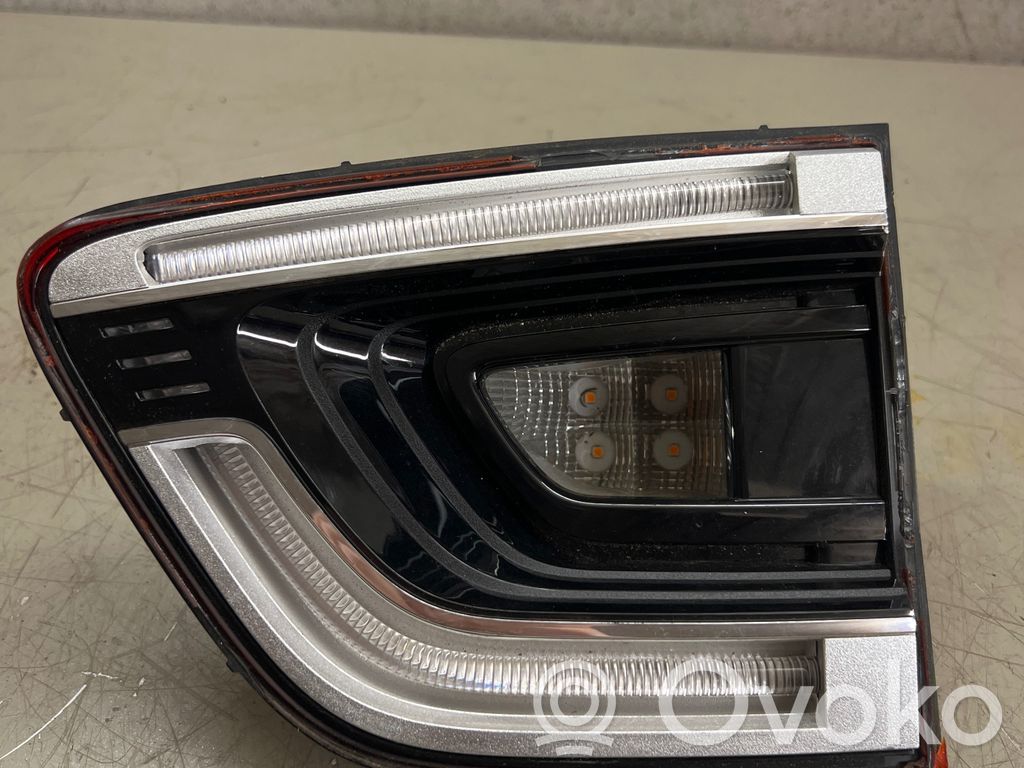 Renault Kadjar Lampy tylnej klapy bagażnika 