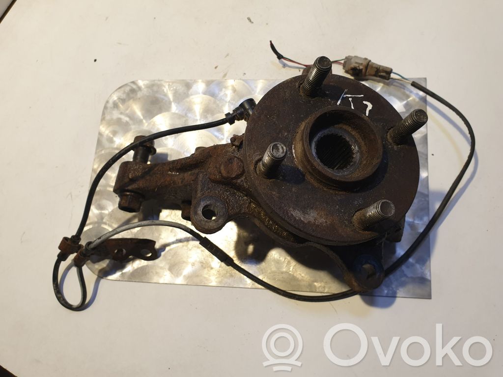 Front wheel hub
