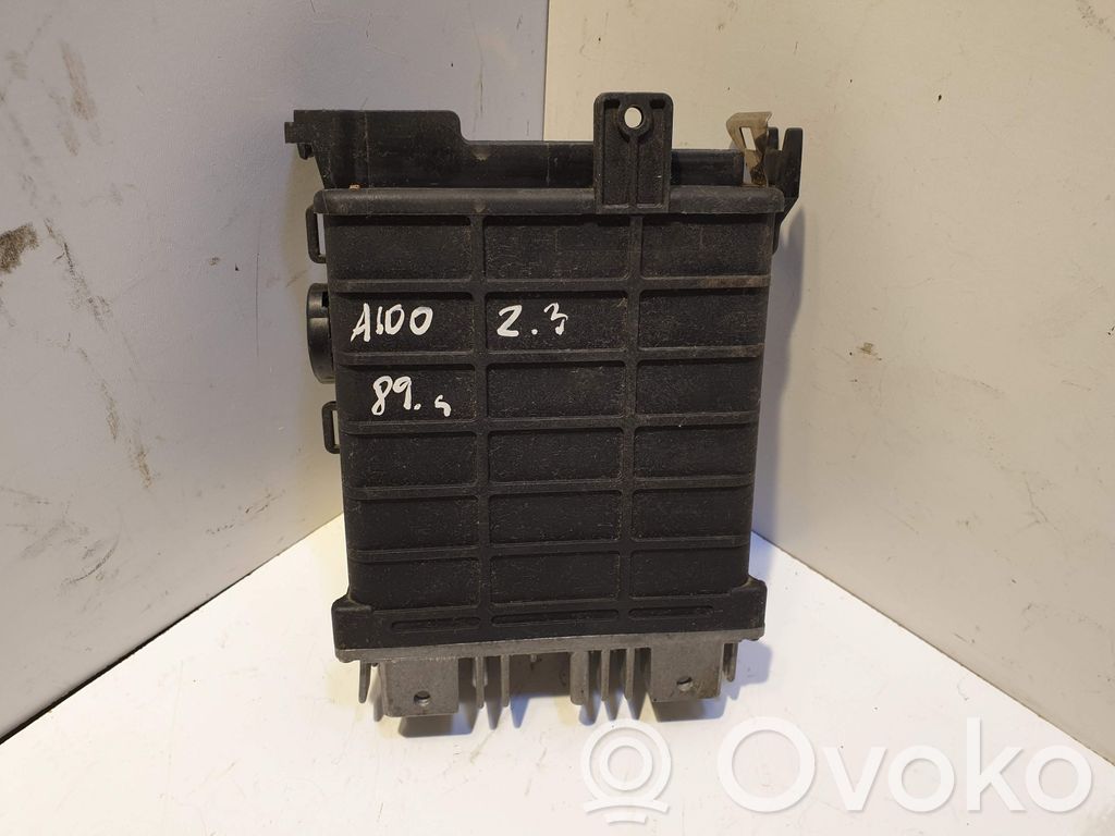 Engine control unit/module   0280800252,443906264C