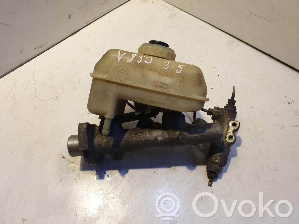Volvo 850 Pääjarrusylinteri 